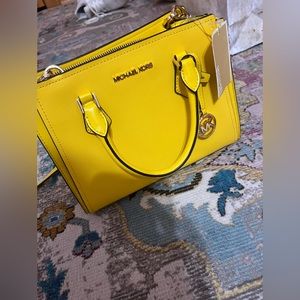 Yellow Michael Kors bag (BRAND NEW WITH TAGS)!!!!